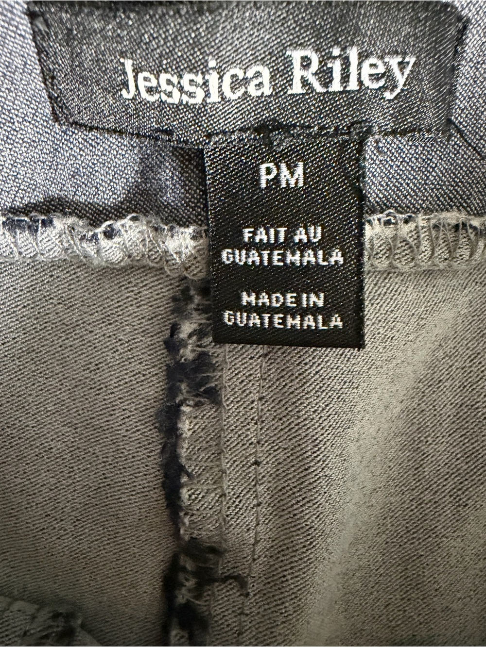 Jessica Riley Women's Cuffed Shorts - Picture 2 of 4